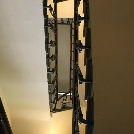 Glam By Michelangelo فلورنس